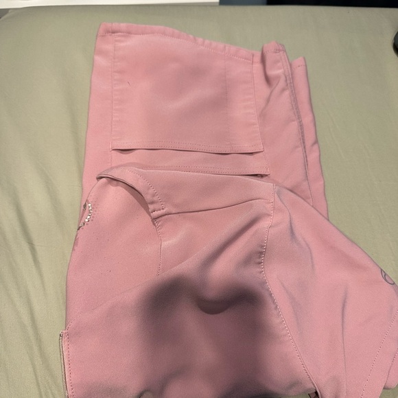 Marks work wear house scrub top size X-Large - Picture 2 of 3